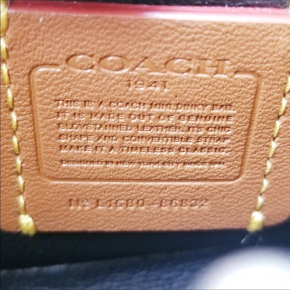 🔴SOLD🔴 COACH Dinky Crossbody F86832 - Picture 7 of 8